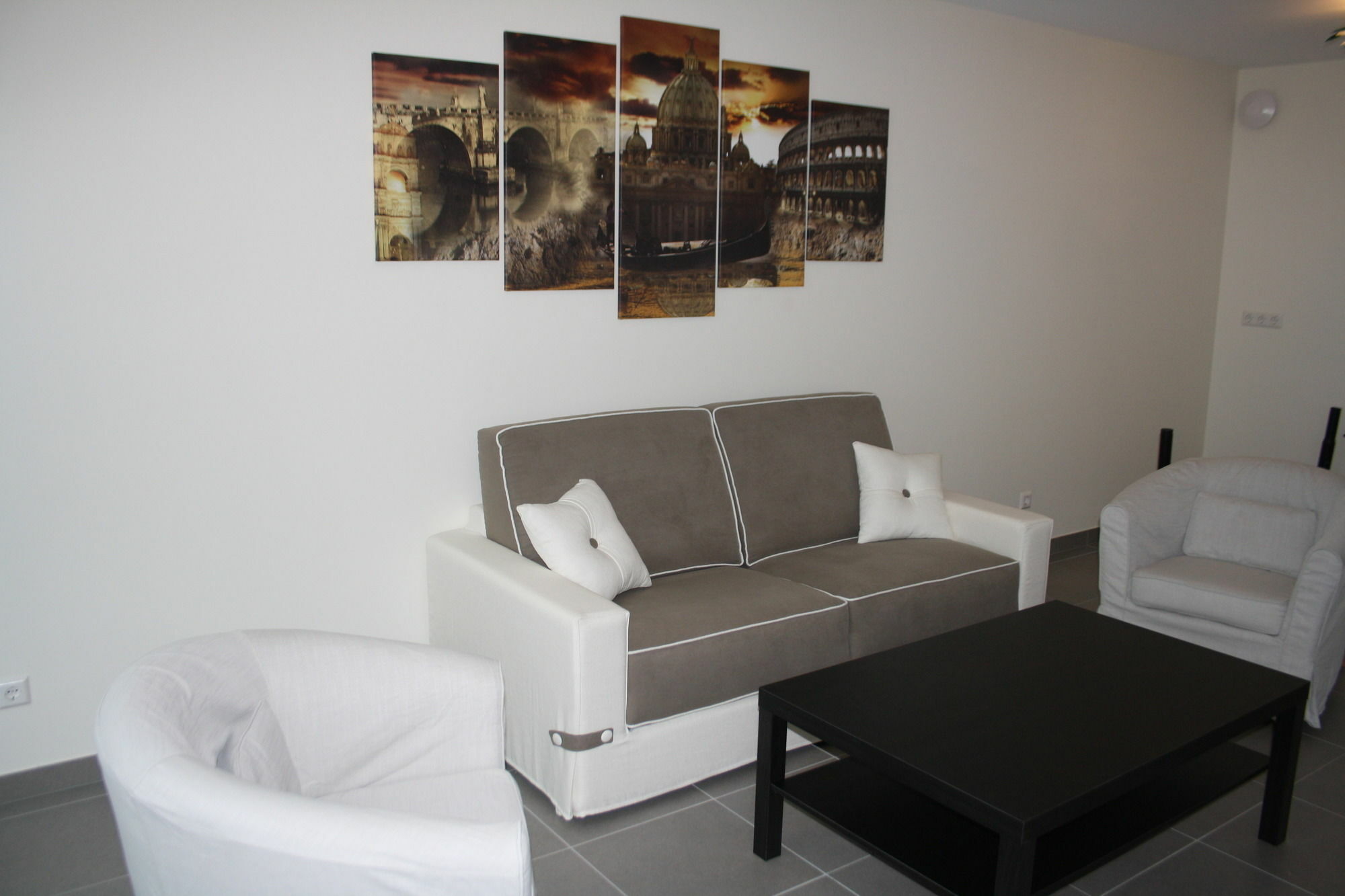 Shs Suite Home Sweet Appartement Luxemburg Exteriör bild